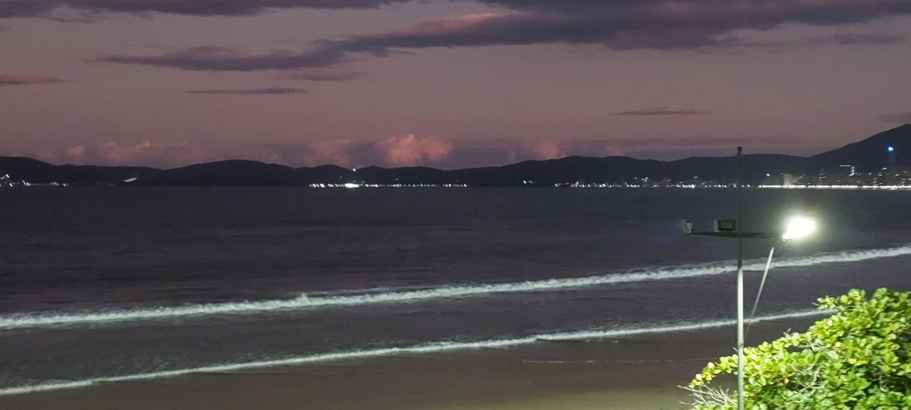 Apartamento De Cobertura Frente Para O Mar อิตาเปมา ภายนอก รูปภาพ